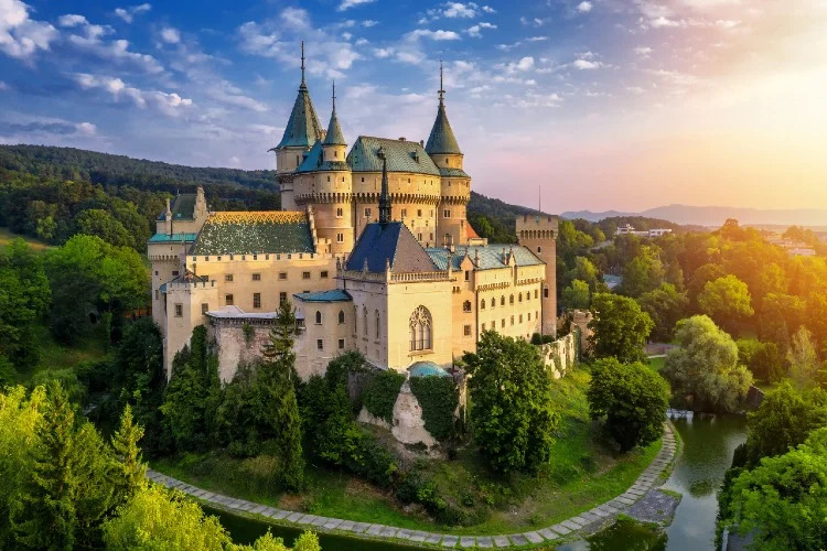 Bojnice Castle - enchanting elegance and historical grandeur